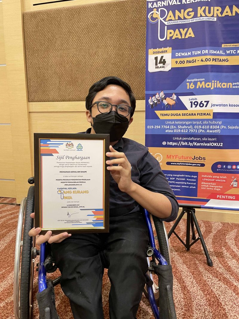 REV Media Group Terima Anugerah ‘Majikan Prihatin’, Ambil Pekerja Orang Kurang Upaya (OKU) Petaling